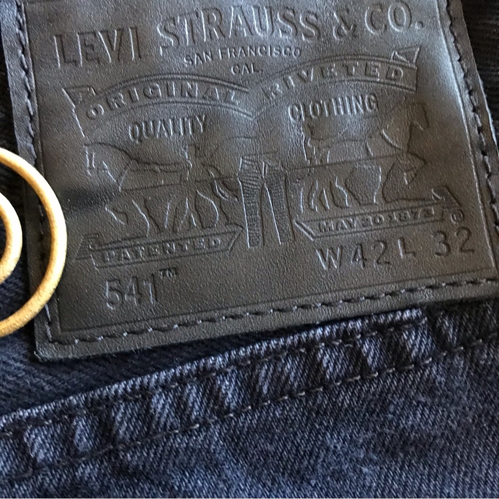 VINTAGE LEVIS | Rare Black Leather Label 541's Distressed Premium Jeans 42x32